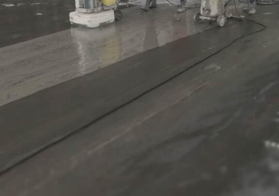 为什么要对环氧地坪进行打蜡养护?